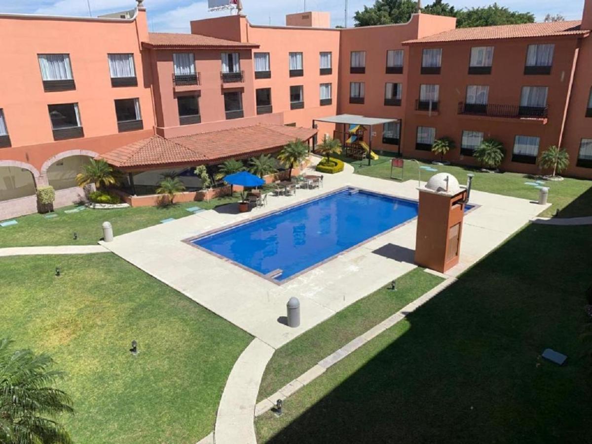 Memora Hotel Celaya  Kültér fotó